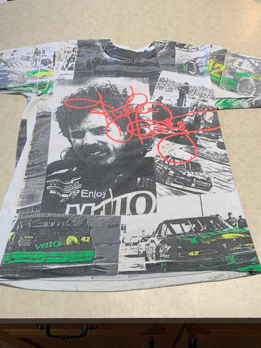 Vintage 90s Kyle Petty Mello Yello NASCAR All Over Print T-Shirt L